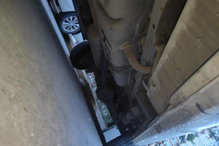 Used Foton Toano 2022 2.0T Manual Urban Edition Short Wheelbase Mid-Height Design Rear Single Tire 5/6/9-Seater Configuration 4F20TC3 Chassis Front Left