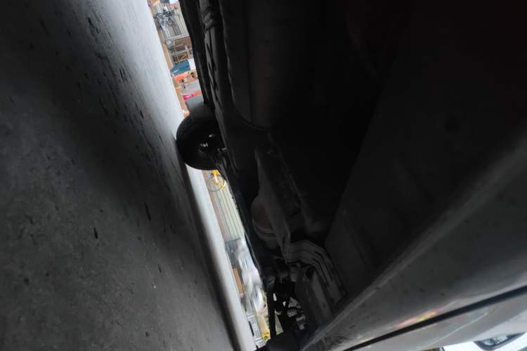 Used Foton Toano 2022 2.0T Manual Urban Edition Short Wheelbase Mid-Height Design Rear Single Tire 5/6/9-Seater Configuration 4F20TC3 Chassis Rear Right