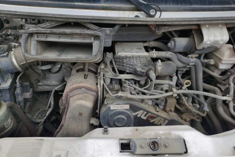 Used Foton Toano  Engine Bay