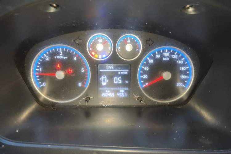 Used Foton Toano 2022 2.0T Manual Urban Edition Short Wheelbase Mid-Height Design Rear Single Tire 5/6/9-Seater Configuration 4F20TC3 Instrument Cluster
