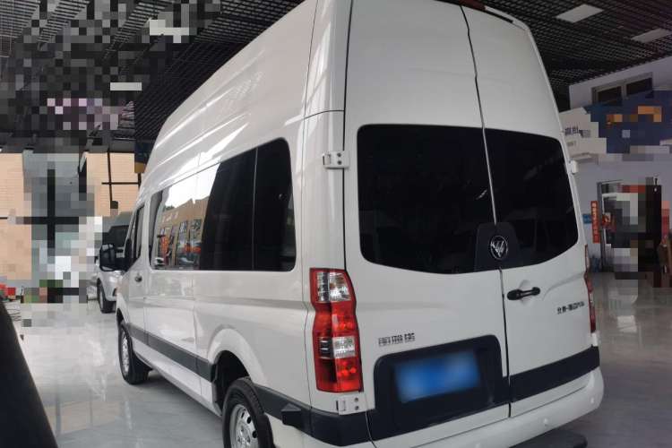 Used Foton Toano 2022 2.0T Manual Tongtu Multi-Function Long-Wheelbase Ultra-High Roof with Single Rear Tire Available in 5/6/7/9-Seater Configurations Model 4F20TC3 Rear Left 45 Deg