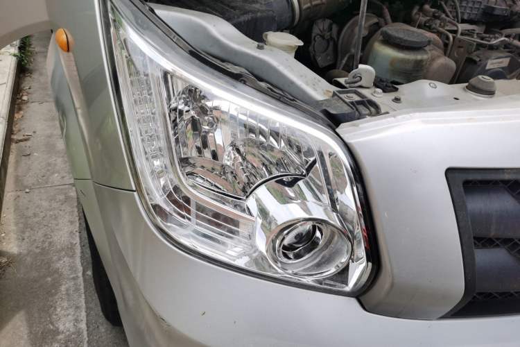 Used Foton Toano  Right Front Headlight