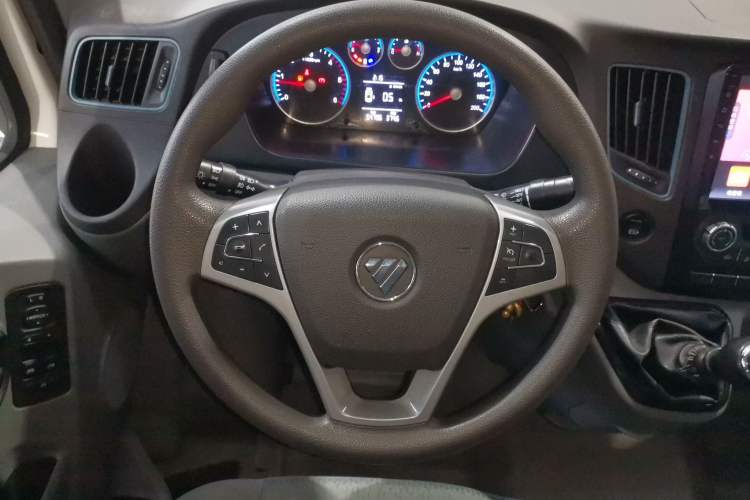 Used Foton Toano 2022 2.0T Manual Tongtu Multi-Function Long Wheelbase Mid-Roof Single-Tire 5/6/7/9-Seater 4F20TC3 Steering Wheel