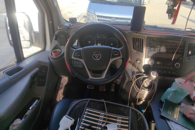 Used Foton Toano 2022 2.0T Manual Tongtu Multi-Function Long Wheelbase Mid-Roof Single-Tire 5/6/7/9-Seater 4F20TC3 Steering Wheel
