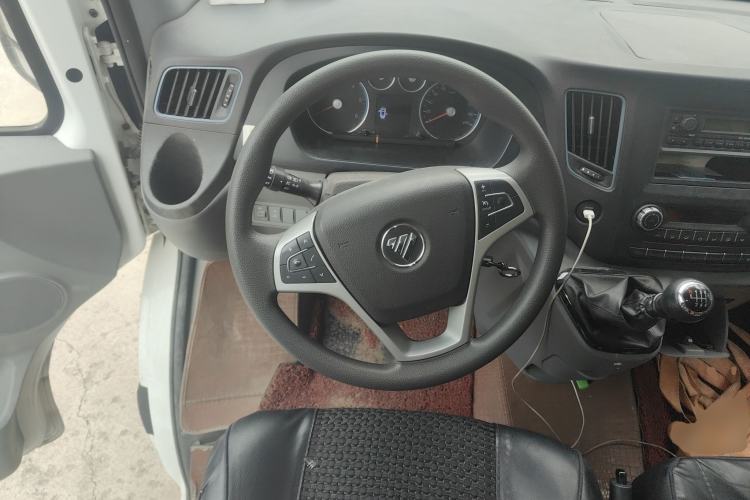Used Foton Toano 2022 2.8T Manual Tongtu Multi-Function Extended-Chassis Mid-Roof Single-Tire Configuration 5/6/7/9-Seater F2.8NS6B177L Steering Wheel