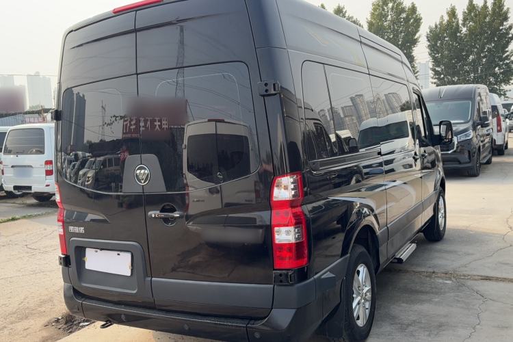 Used Foton Toano 2023 2.0T Compact Luxury Edition Manual Transmission Long Wheelbase Mid-Height Roof Rear Single Tire 9-Seater Exterior 3