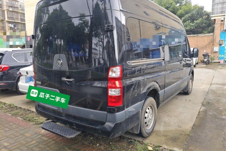 Used Foton Toano 2023 Joy Elephant Multi-Function 2.0T Manual Long-Wheelbase Mid-Roof Model with Single Rear Tire Available in 5/6/7/9-Seater Configurations Rear Right 45 Deg