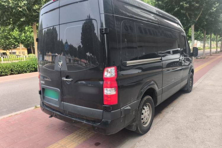 Used Foton Toano 2023 Joy Elephant Multi-Function 2.0T Manual Long-Wheelbase Mid-Roof Model with Single Rear Tire Available in 5/6/7/9-Seater Configurations Rear Right 45 Deg