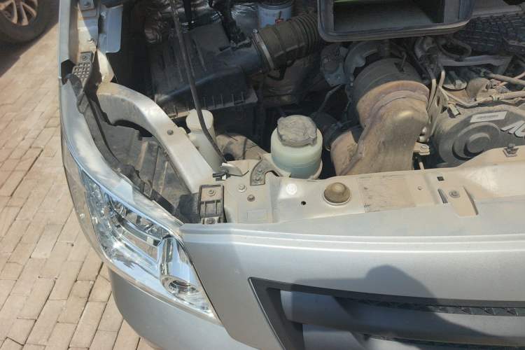 Used Foton Toano  Engine Bay Right