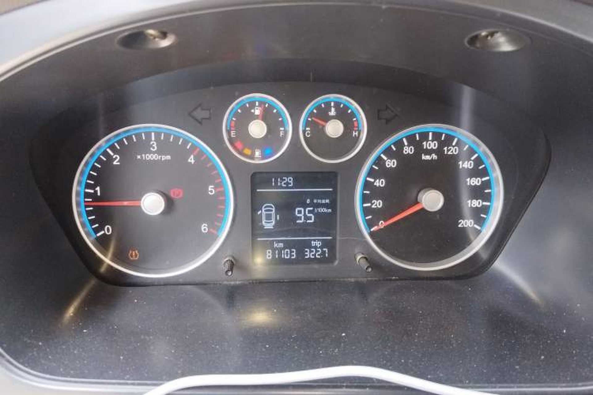 Used Foton Toano 2023 2.5T Manual Jixiang Multi-Function Long-Wheelbase Mid-Height Model with Dual Rear Tires Available in 7/9-Seater Configurations Instrument Cluster