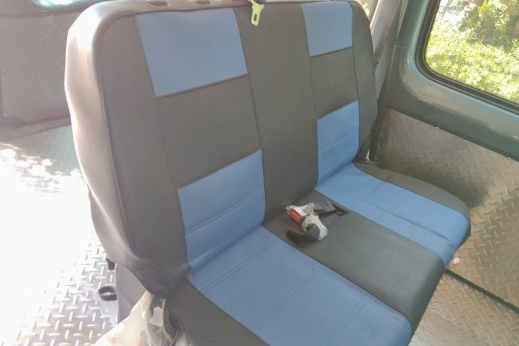 Used Foton Toano 2023 Urban Edition Multi-Function 2.0T Manual Short Wheelbase Low Roof with Single Rear Tire Available in 5/6/9-Seater Configurations Left Rear Seat