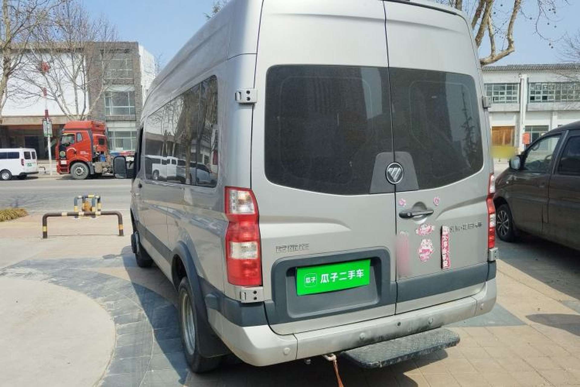 Used Foton Toano 2023 2.5T Manual Jixiang Multi-Function Long-Wheelbase Mid-Height Model with Dual Rear Tires Available in 7/9-Seater Configurations Rear Left 45 Deg