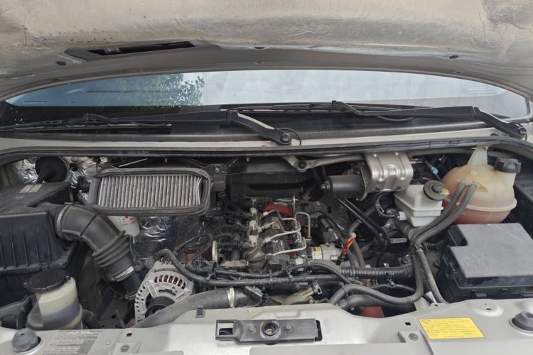 Used Foton Toano  Engine Bay
