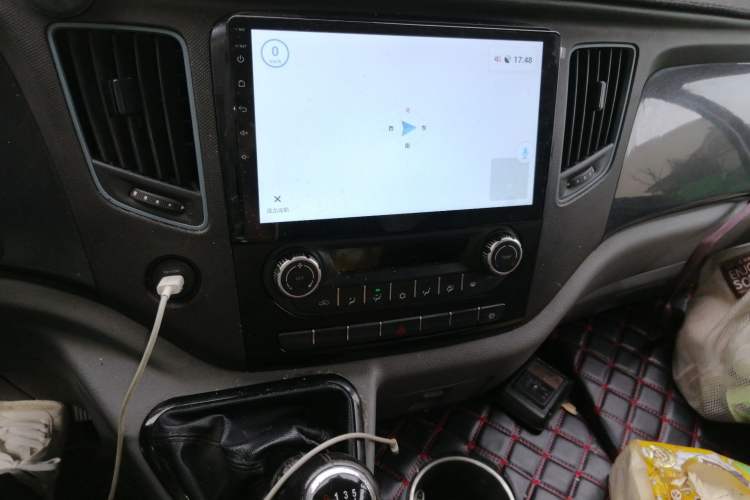 Used Foton Toano 2023 2.0T Manual Jixiang Van Extended Wheelbase Ultra-High Roof Rear Single Tire 3-Seater Audio And AC Panel