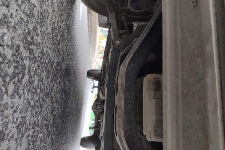 Used Foton Toano 2023 2.8T Manual Urban Version Short Wheelbase Low Roof with Single Rear Tire—5/6/9 Seater Chassis Front