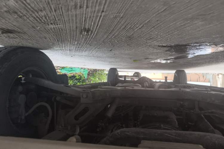 Used Foton Toano 2023 2.0T Automatic Jixiang Multi-Function Long-Wheelbase Mid-Height Rear Single Tire – Available in 6/7/9-Seater Configurations Chassis Front