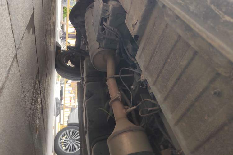 Used Foton Toano 2023 2.0T Automatic Urban Edition Short Wheelbase Mid-Height Design with Single Rear Tire—Available in 5/6/9-Seater Configurations Chassis Front Right