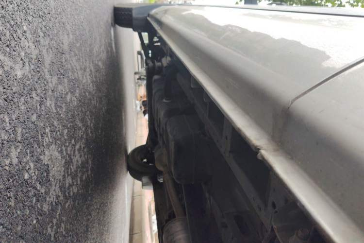 Used Foton Toano 2023 2.8T Manual Urban Version Short Wheelbase Low Roof with Single Rear Tire—5/6/9 Seater Chassis Rear Left