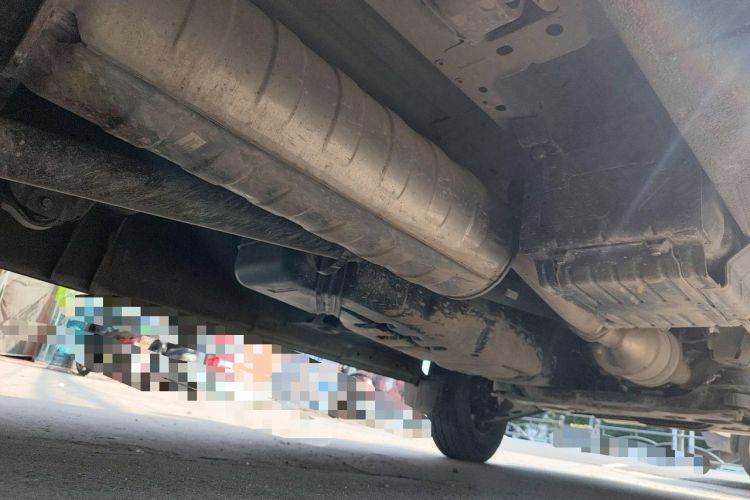 Used Foton Toano 2023 2.0T Manual Urban Version Short Wheelbase Mid-Height Design with Single Rear Tire—5/6/9 Seater Chassis Rear Right