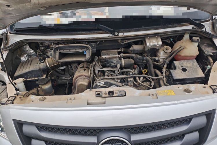 Used Foton Toano 2023 Joy Elephant Van 2.0T Manual Long Wheelbase Mid-Roof Design Rear Single Tire 3-Seater Engine Bay