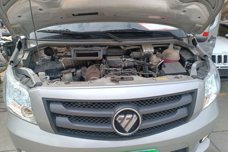 Used Foton Toano 2023 Joy Elephant Multi-Function 2.0T Manual Long-Wheelbase Mid-Roof Model with Single Rear Tire Available in 5/6/7/9-Seater Configurations Engine Bay