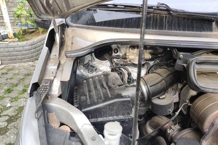 Used Foton Toano  Engine Bay Right