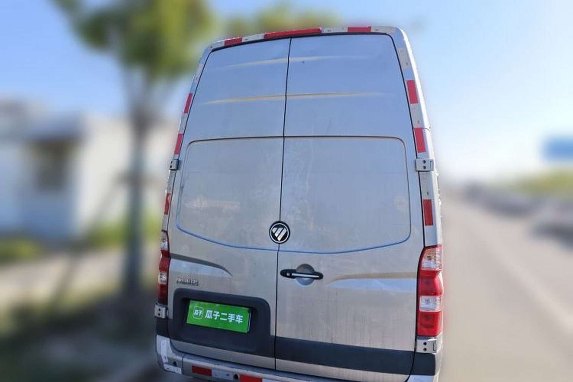 Used Foton Toano 2023 Joy Elephant Van 2.0T Manual Transmission Extended Wheelbase Ultra-High Roof Rear Single Tire 3-Seater Exterior 4