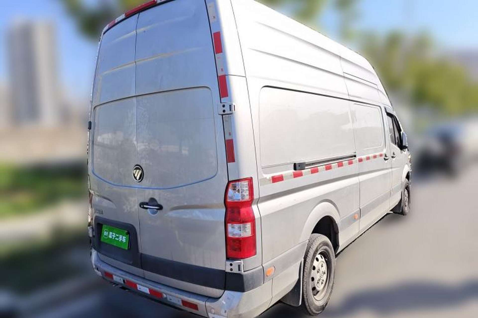 Used Foton Toano 2023 Joy Elephant Van 2.0T Manual Transmission Extended Wheelbase Ultra-High Roof Rear Single Tire 3-Seater Exterior 5
