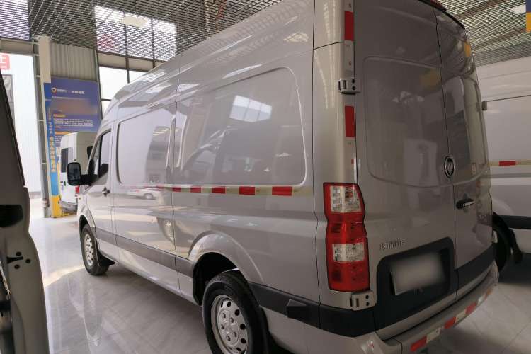 Used Foton Toano 2023 2.0T Manual Jixiang Van Long Wheelbase Mid-Height Rear Single Tire 3-Seater Exterior 5