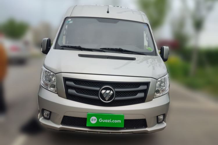 Used Foton Toano 2023 Joy Elephant Van 2.0T Manual Long Wheelbase Mid-Roof Design Rear Single Tire 3-Seater Front