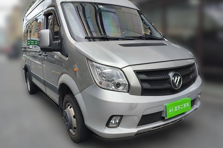 Used Foton Toano 2023 2.8T Manual Jixiang Long Wheelbase Mid-Top with Rear Dual Tires 7/9 Seats Front Right 45 Deg