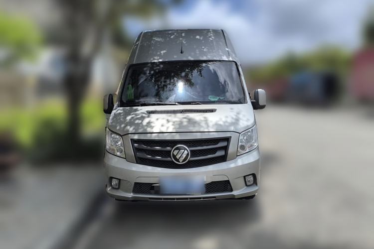 Used Foton Toano 2023 2.5T Manual Jixiang Van Long Wheelbase Ultra-High Roof with Rear Dual Tires 3-Seater Front