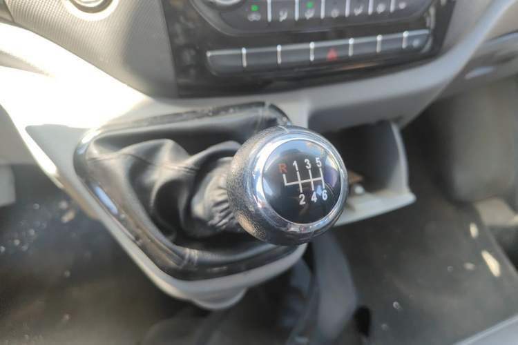 Used Foton Toano  Gear Lever