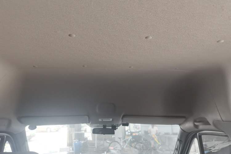 Used Foton Toano 2023 2.0T Automatic Jixiang Multi-Function Long-Wheelbase Mid-Height Rear Single Tire – Available in 6/7/9-Seater Configurations Headliner