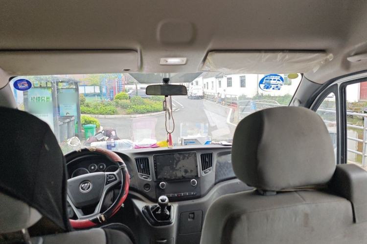 Used Foton Toano 2023 2.0T Manual Jixiang Long-Wheelbase Mid-Top Single Rear Tire 7/9-Seater Professional Edition Headliner
