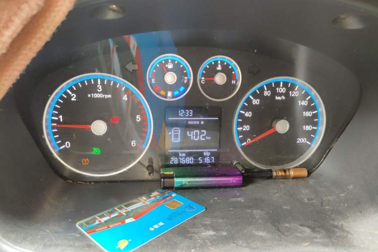 Used Foton Toano 2023 2.8T Manual Jixiang Long Wheelbase Mid-Top Rear Single Tire 7/9-Seater Instrument Cluster