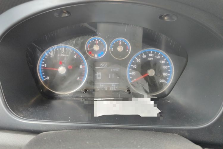 Used Foton Toano 2023 2.0T Manual Jixiang Van Extended Wheelbase Mid-Roof Design Rear Single Tire 3-Seater Instrument Cluster