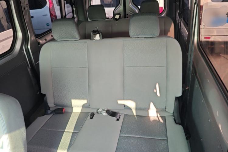 Used Foton Toano 2023 2.0T Automatic Jixiang Long-Wheelbase Mid-Height Rear Single Tire 7/9-Seater Left Rear Seat