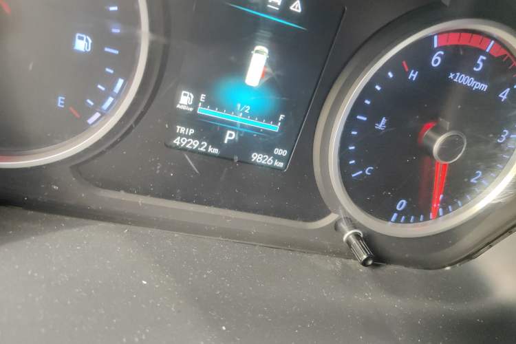 Used Foton Toano 2023 2.0T Automatic Jixiang Multi-Function Long-Wheelbase Mid-Height Rear Single Tire – Available in 6/7/9-Seater Configurations Odometer Close Up