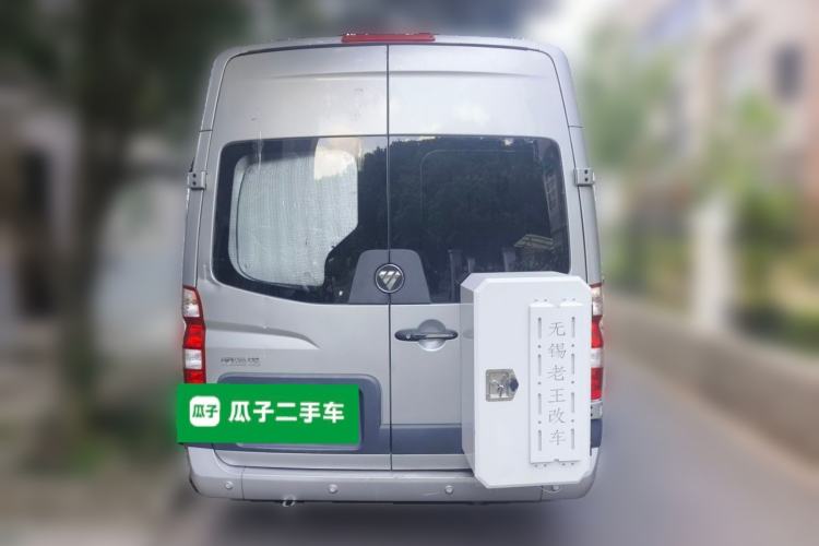 Used Foton Toano 2023 2.0T Manual Jixiang Long Wheelbase Ultra-High Roof with Single Rear Tire 7/9 Seats Rear