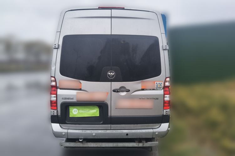 Used Foton Toano 2023 Joy Elephant Multi-Function 2.0T Manual Long-Wheelbase Mid-Roof Model with Single Rear Tire Available in 5/6/7/9-Seater Configurations Rear