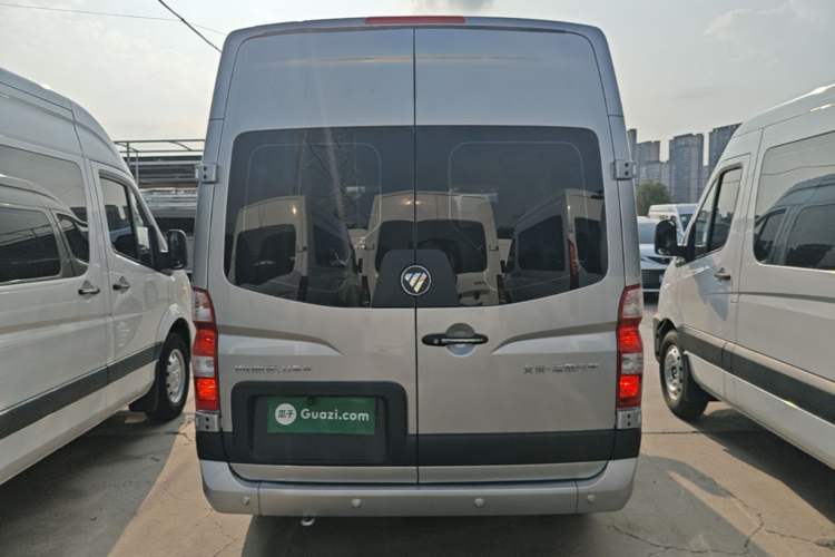 Used Foton Toano 2023 2.0T Automatic Jixiang Long-Wheelbase Mid-Height Rear Single Tire 7/9-Seater Rear