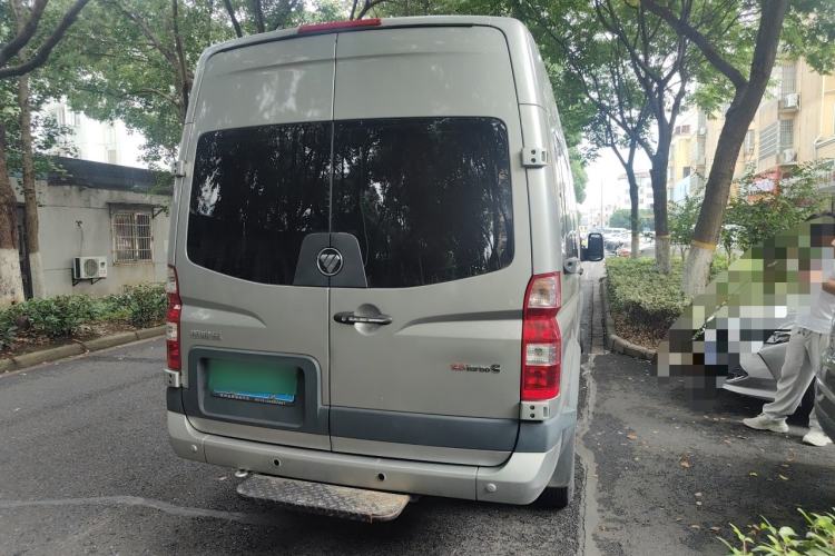 Used Foton Toano 2023 2.8T Manual Jixiang Long Wheelbase Mid-Top with Rear Dual Tires 7/9 Seats Rear Right 45 Deg