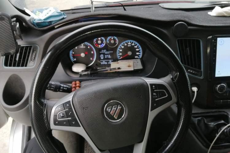 Used Foton Toano 2023 2.0T Manual Jixiang Van Extended Wheelbase Ultra-High Roof Rear Single Tire 3-Seater Steering Wheel
