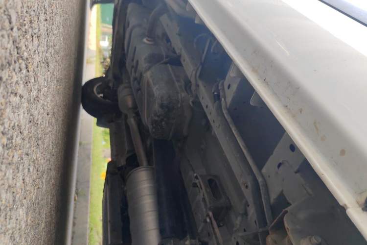 Used Foton Toano 2023 2.0T Manual Jixiang Long Wheelbase Mid-Top Rear Single Tire 7/9-Seater Chassis Rear Left