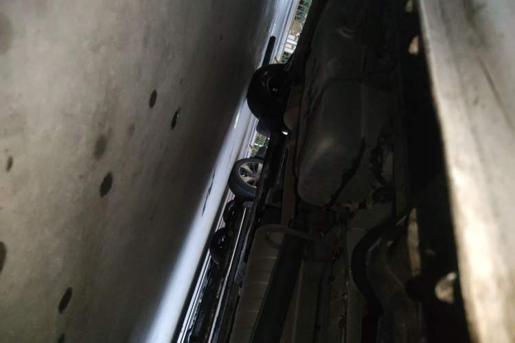 Used Foton Toano 2023 Urban Edition Van 2.0T Manual Short Wheelbase Mid-Height Roof Rear Single Tire 3-Seater Chassis Rear Left