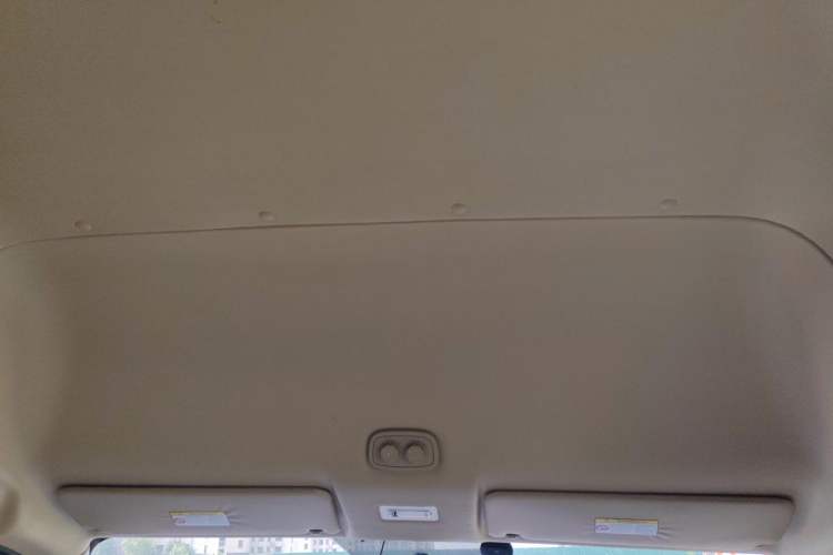 Used Foton Toano 2023 2.0T Manual Jixiang Long Wheelbase Mid-Top Rear Single Tire 7/9-Seater Headliner