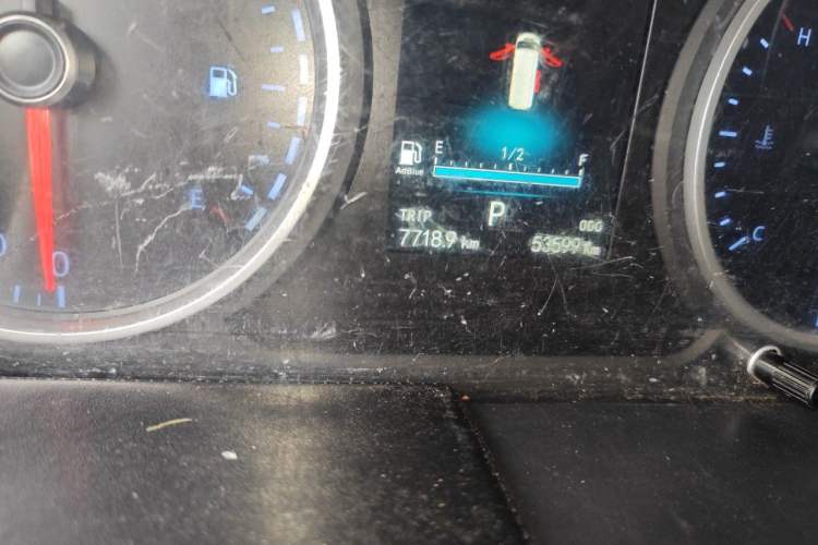 Used Foton Toano 2023 2.0T Automatic Jixiang Long-Wheelbase Mid-Height Rear Single Tire 7/9-Seater Odometer Close Up