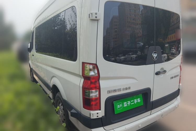Used Foton Toano 2023 2.0T Automatic Jixiang Long-Wheelbase Mid-Height Rear Single Tire 7/9-Seater Rear Left 45 Deg