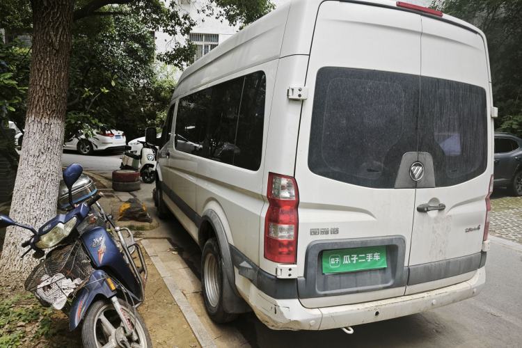 Used Foton Toano 2023 Cummins 2.8T Manual Jixiang Multi-Function Long-Wheelbase Mid-Roof Model with Rear Dual Tires Available in 7/9-Seater Configurations Rear Left 45 Deg